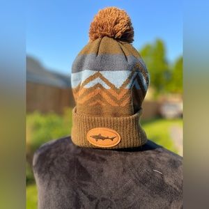 Dogfish brewing fish logo retro ski beanie hat with pom Pom